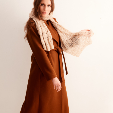 <a class="linkimg" href="http://www.gedifra.com/cashmere-lace-aw/">CASHMERE LACE</a><br />BIANCA